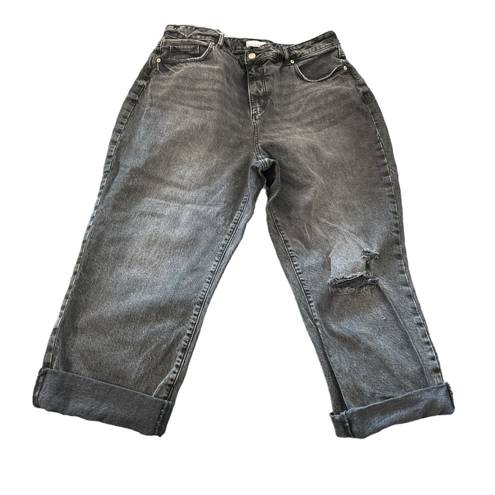 The Loft Curvy Straight Crop women's size 14 distressed black jeans